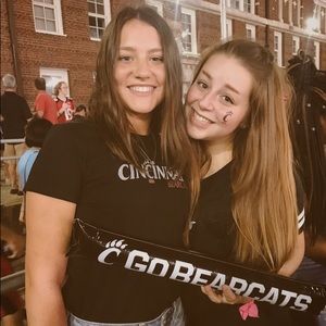 Meet your Posher, Alyssa